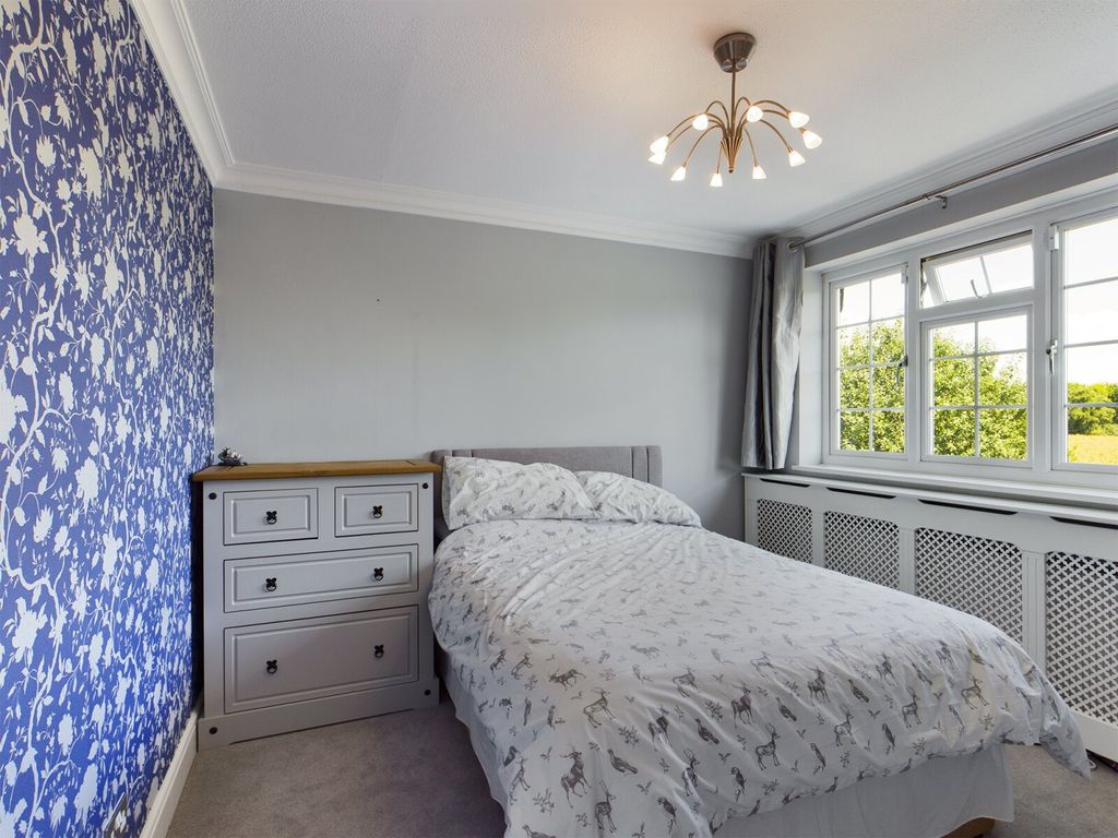 Property photo 3 of 22 Picture No. 17