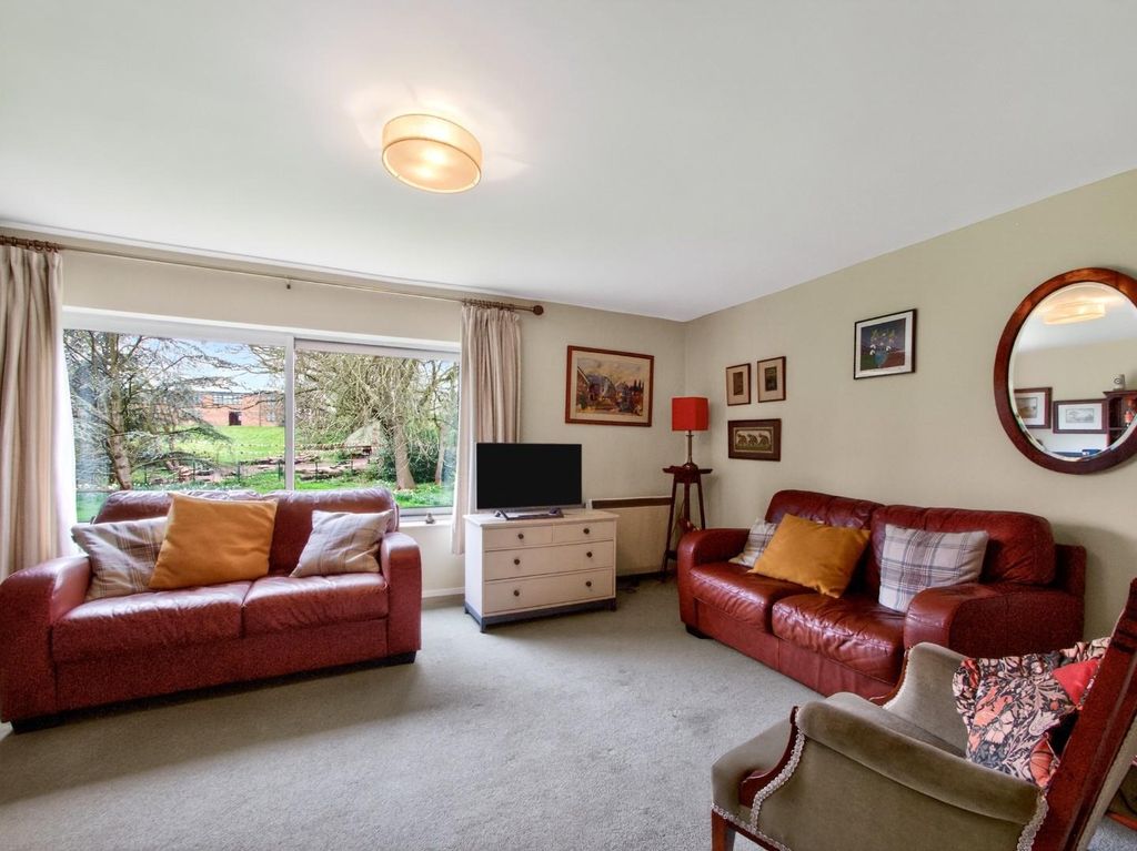 Property photo 2 of 15 Pnmb1103.Jpg