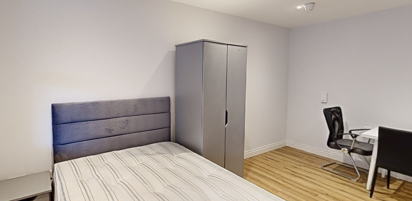 Property photo 3 of 10 Room 10 Bed