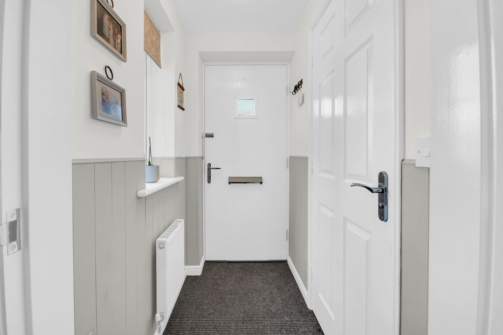 Property photo 2 of 23 Dsc00438