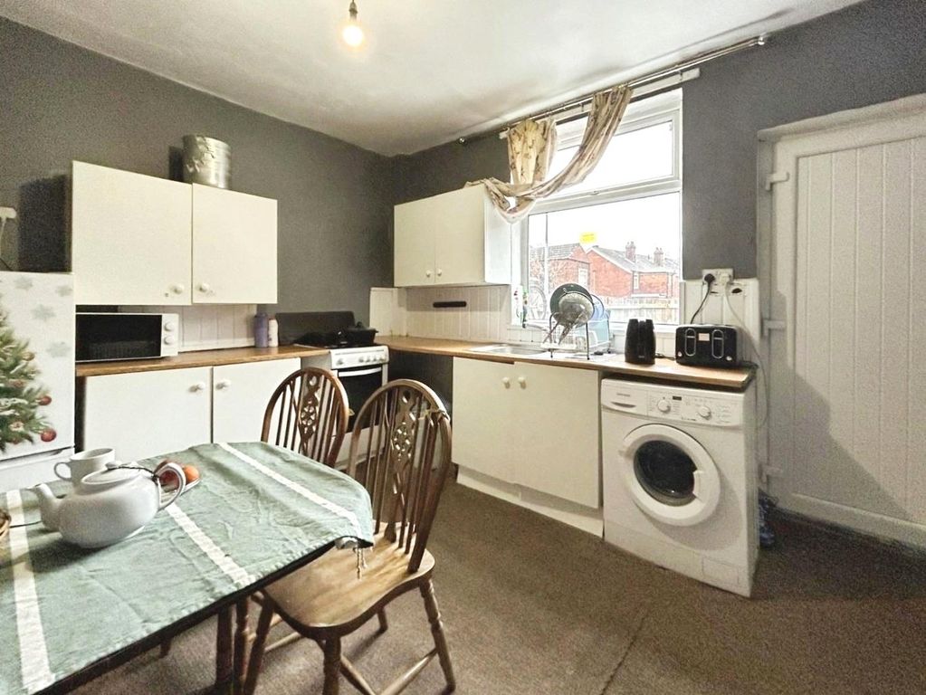 Property photo 3 of 11 Pbox-Img.Jpg