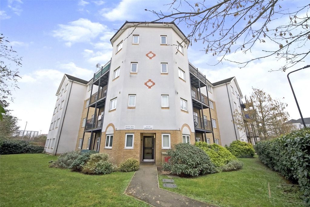 Property photo 1 of 12 Picture No. 15