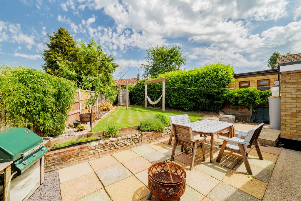 Property photo 3 of 18 47106311