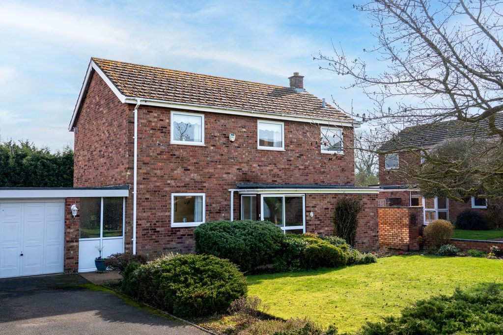 Property photo 1 of 25