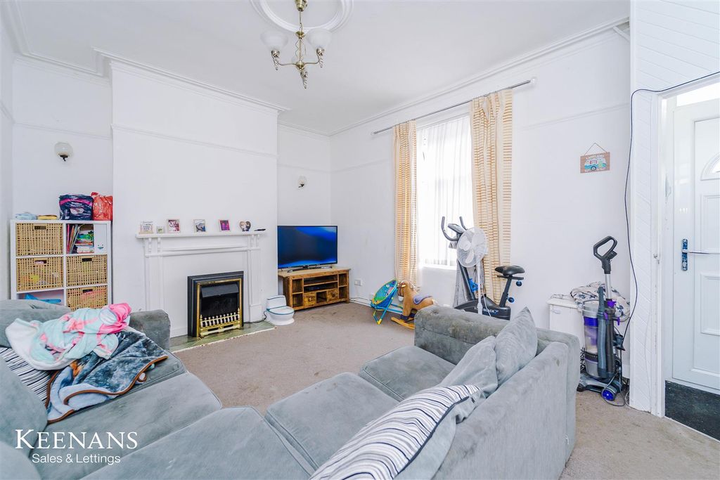 Property photo 3 of 16 3.Jpg