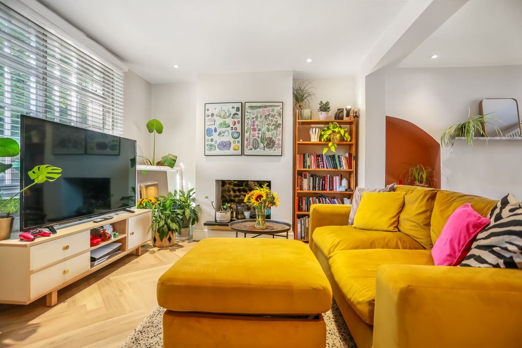 Property photo 2 of 22 296A9917