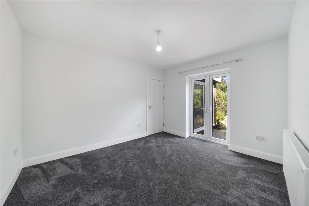 Property photo 3 of 20 25 Littleton Road - Mjtaorof0Nkz1Zmnj9Cy.Jpg