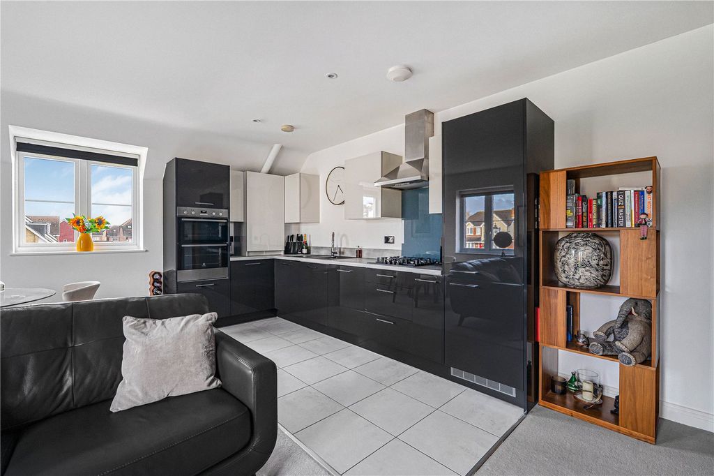 Property photo 2 of 23 Picture 2