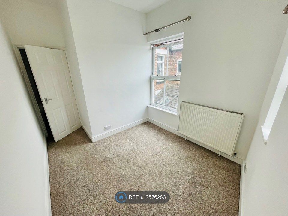 Property photo 2 of 29