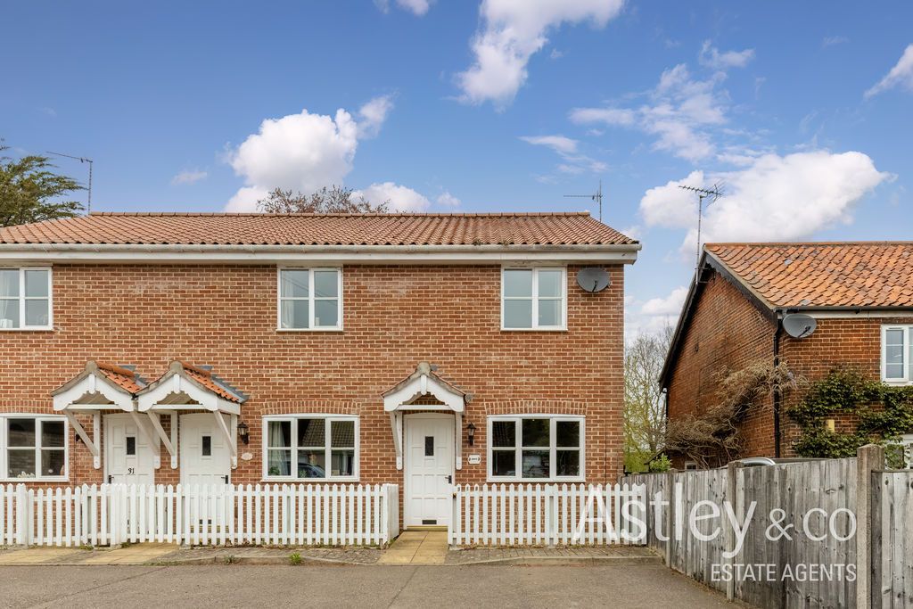 Property photo 1 of 14 Front