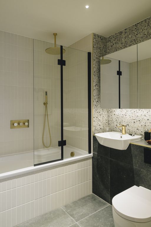 Property photo 3 of 11 The_Wiltern-(Phot...