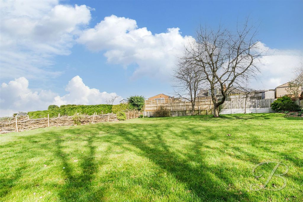 Property photo 2 of 31 CC-Ltd32.Jpg