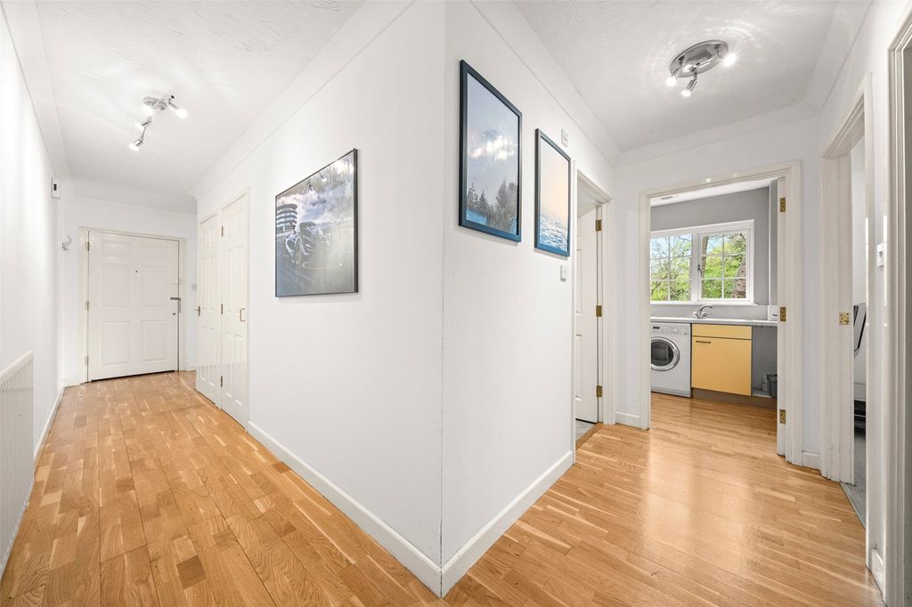 Property photo 3 of 12 Picture No. 06