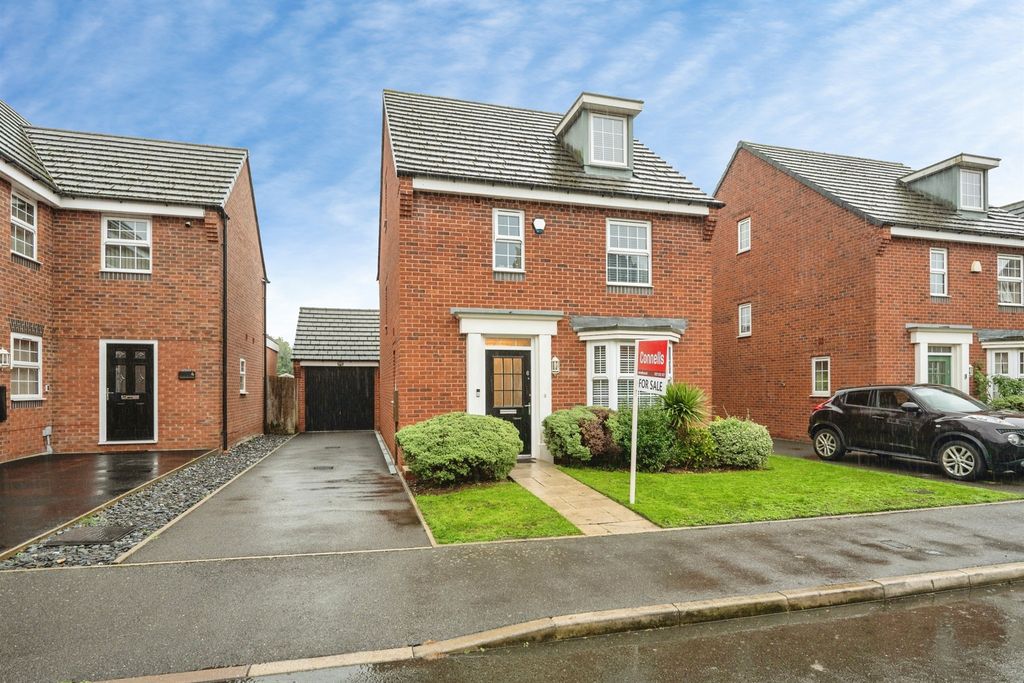 Property photo 1 of 18
