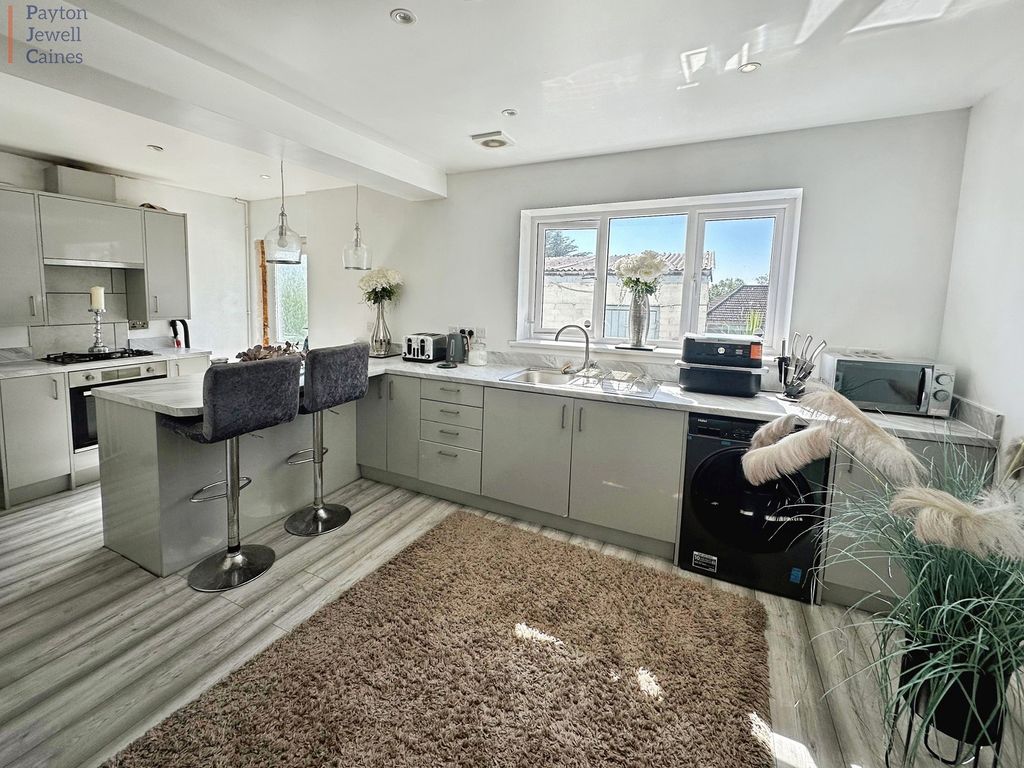 Property photo 3 of 16 Not Specified