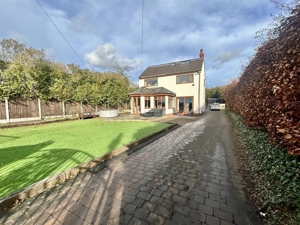 Property photo 1 of 25