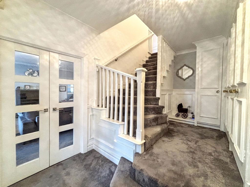 Property photo 3 of 50