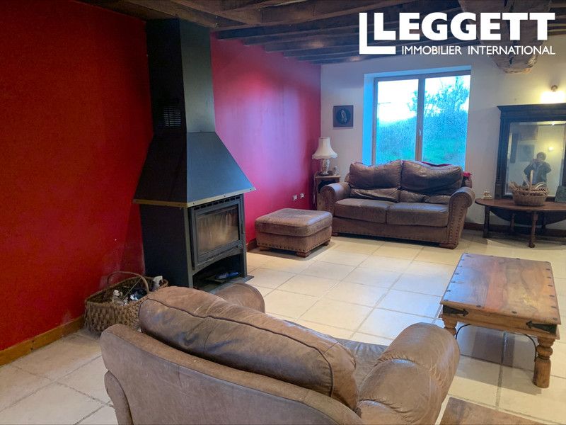 Property photo 2 of 10