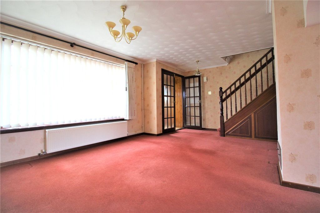 Property photo 3 of 14 Picture No. 02