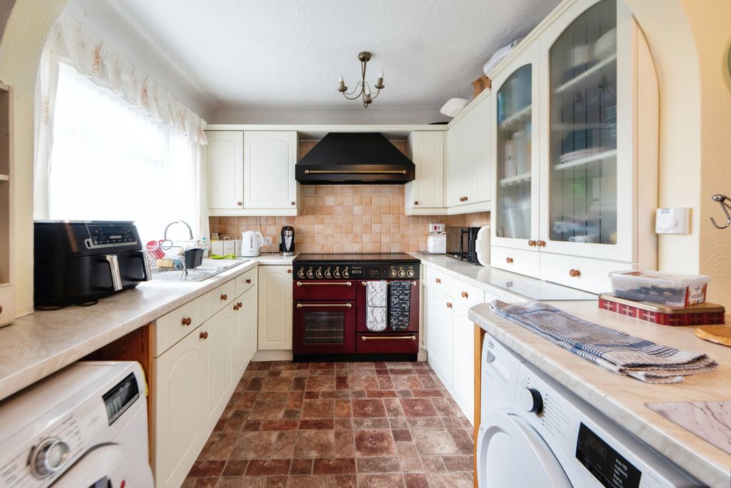 Property photo 3 of 17 Photography