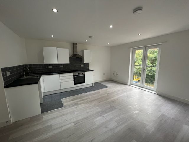 Property photo 2 of 7 Images