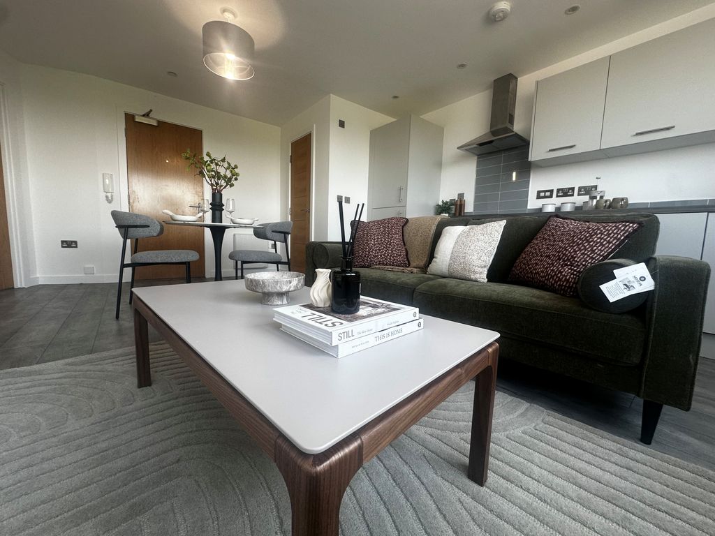 Property photo 1 of 6