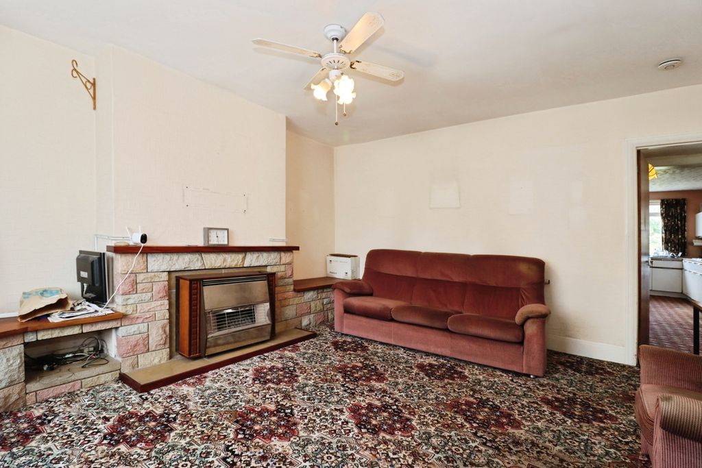 Property photo 3 of 20 Pbox-Img.Jpg