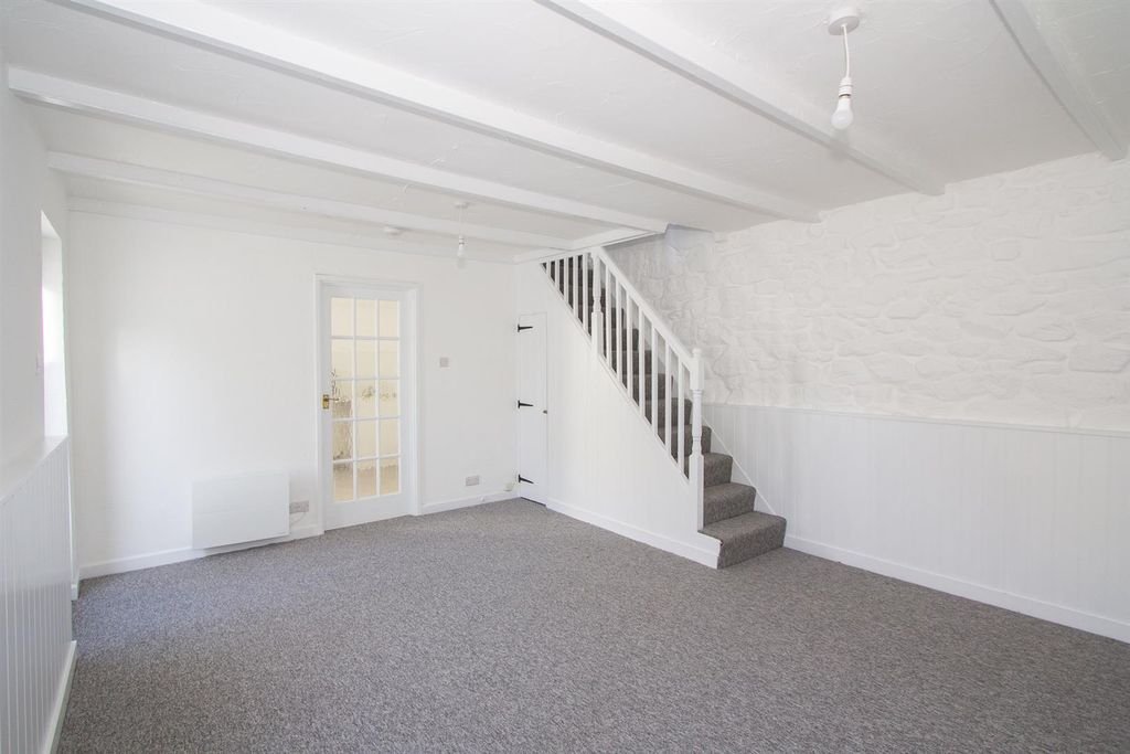 Property photo 1 of 14 1 - Lounge 1.Jpg