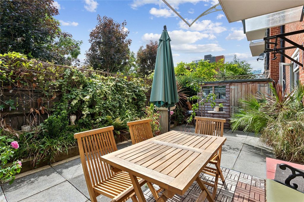 Property photo 1 of 12 Picture No. 09