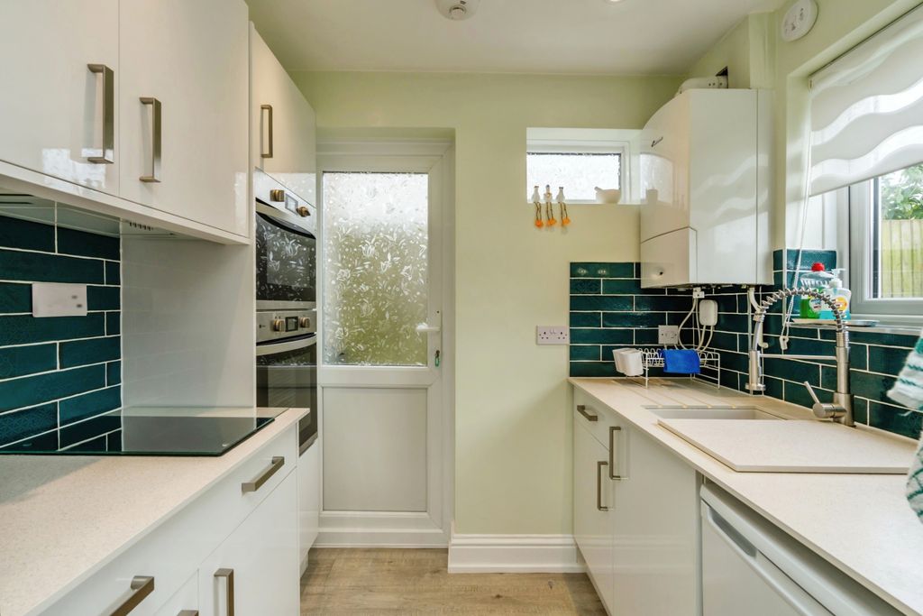 Property photo 3 of 15 Photography