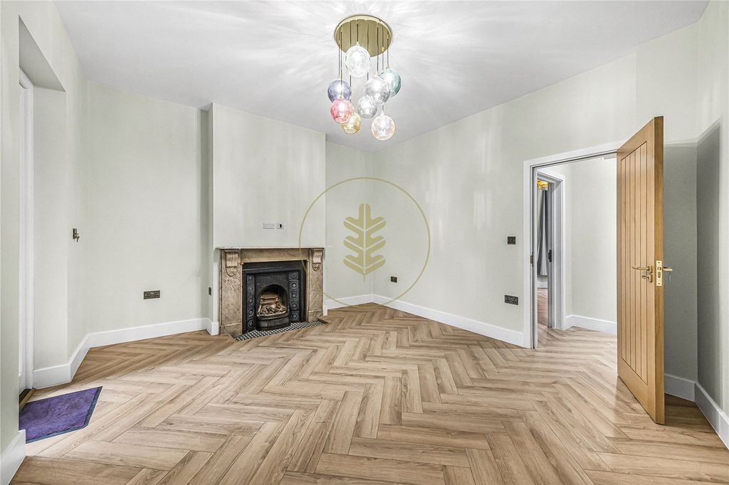 Property photo 1 of 15 Picture No. 09