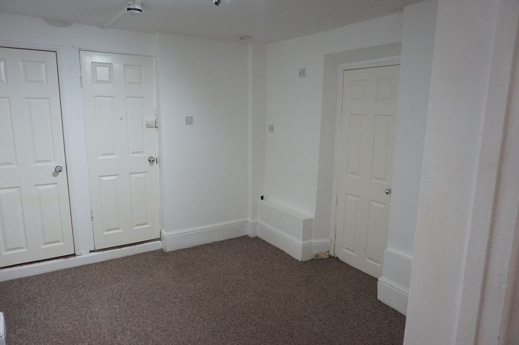 Property photo 2 of 9 Image 2