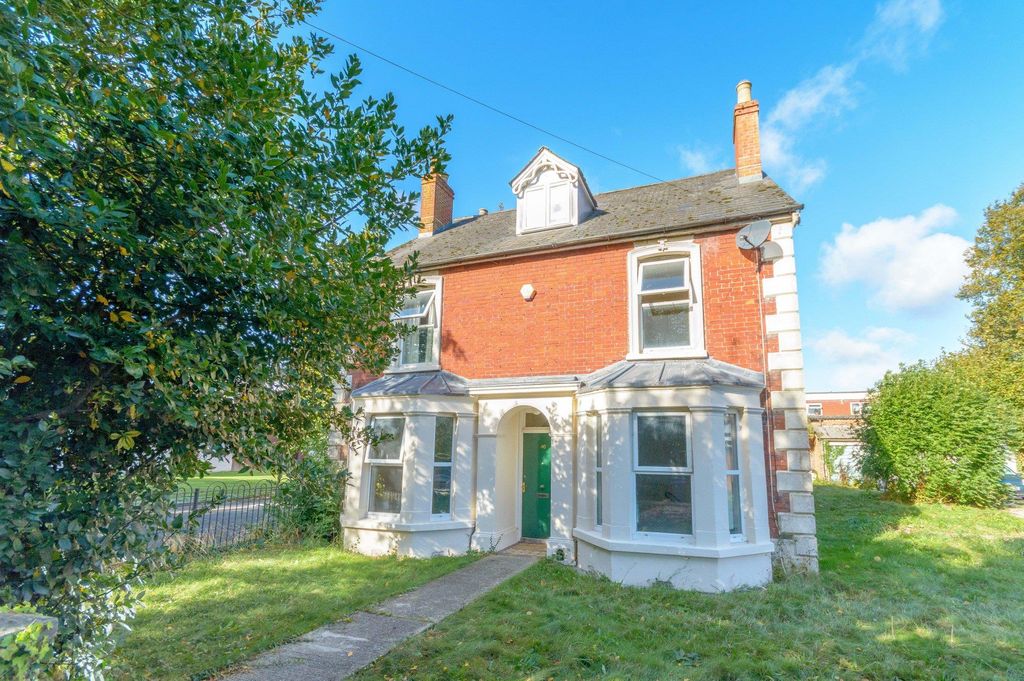 Property photo 1 of 7 Image