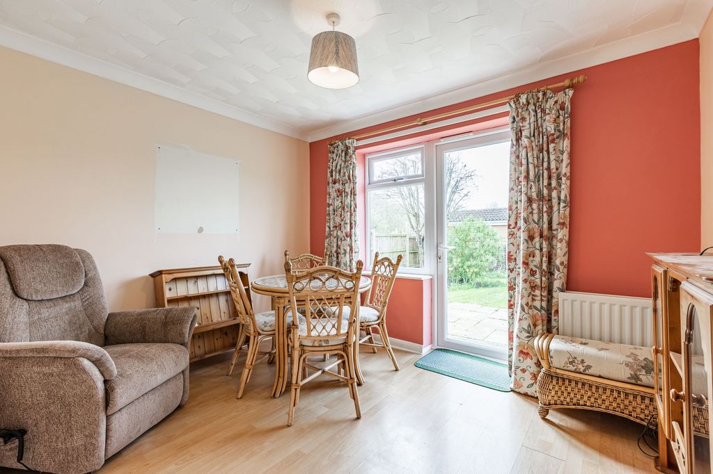 Property photo 3 of 14
