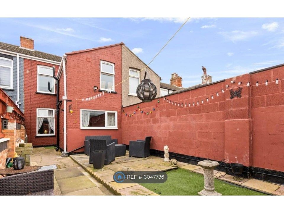 Property photo 2 of 14 Backgarden1