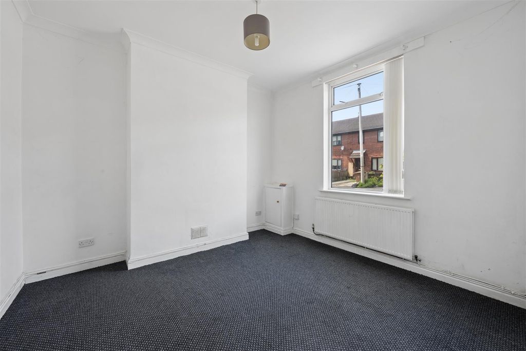 Property photo 2 of 20 Woodville Street - Reception Room