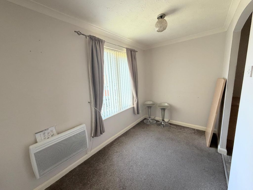 Additional image 4 of 2 bed flat for saleStonethwaite Close, Bakers Mead, Hartlepool TS24