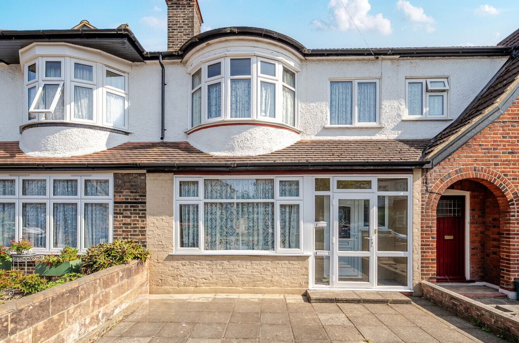 Property photo 1 of 17 Picture No. 05