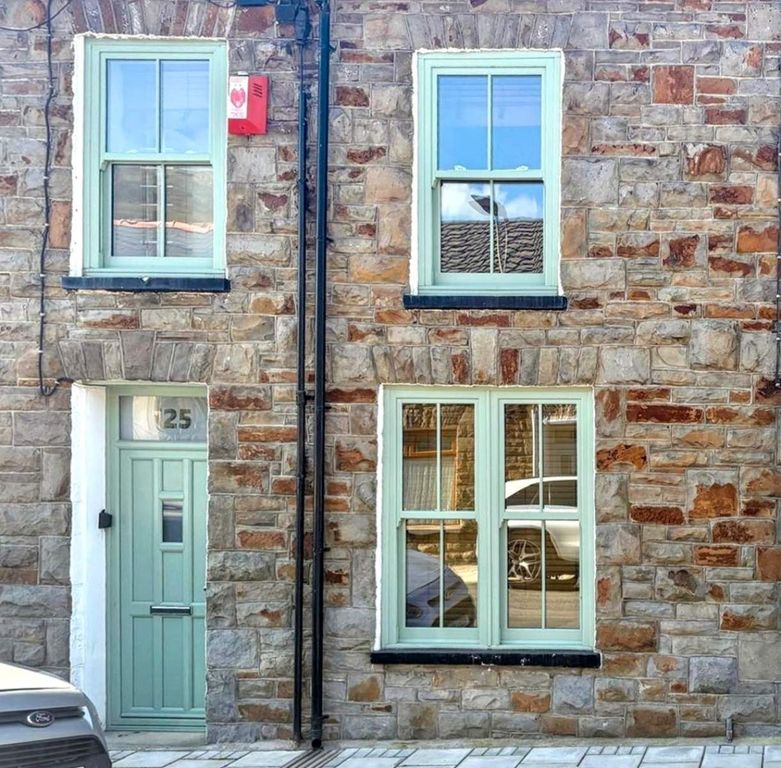 Property photo 1 of 13 Main Image