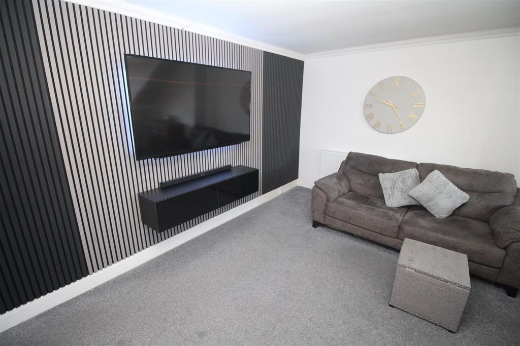 Property photo 2 of 26 Img_0932.Jpg