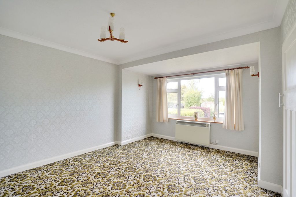 Property photo 3 of 25