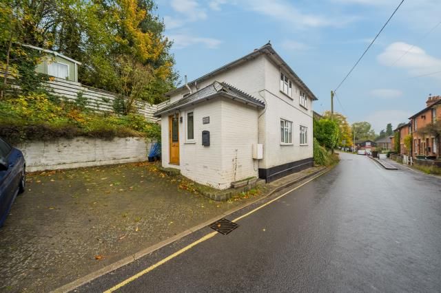 Property photo 1 of 14 External