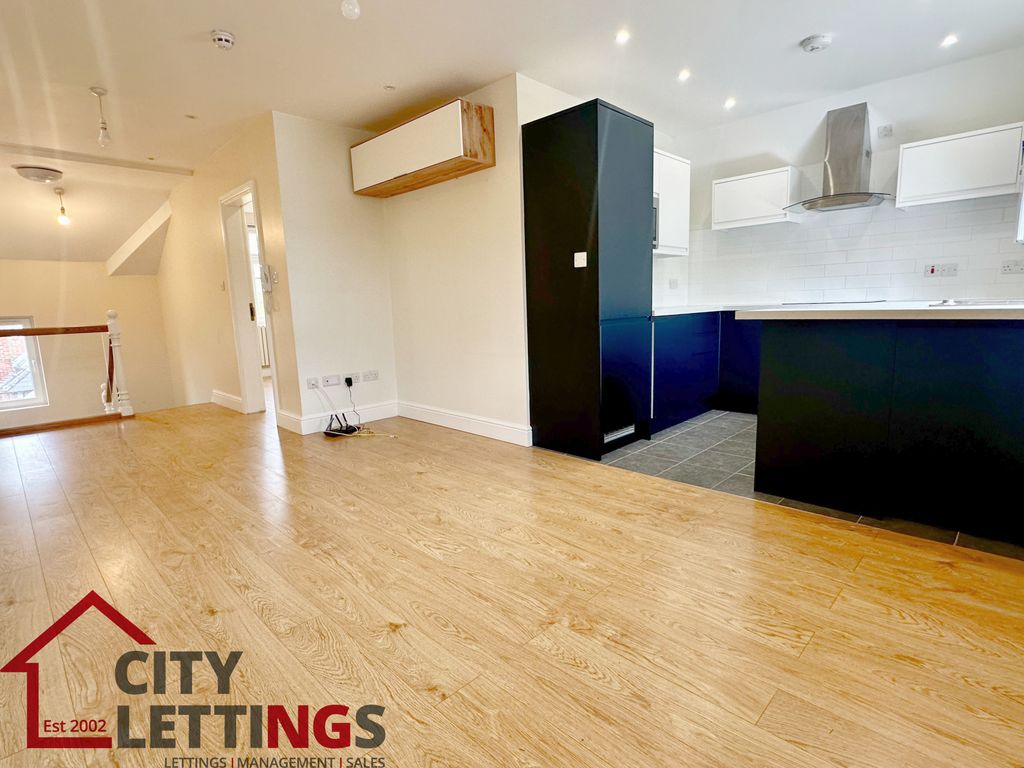Property photo 2 of 8 Img_3889