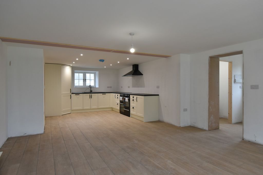 Property photo 2 of 22 Image 3