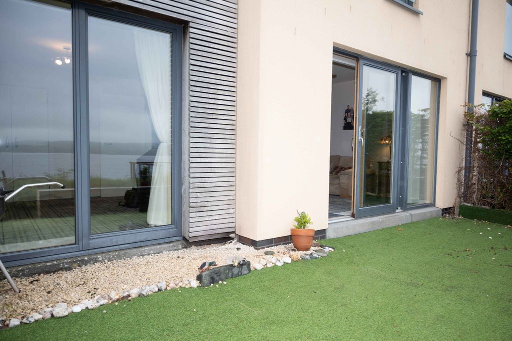 Additional image 6 of 2 bed flat for sale12 Tigh-Na-Cladach, Dunoon, Argyll And Bute PA23