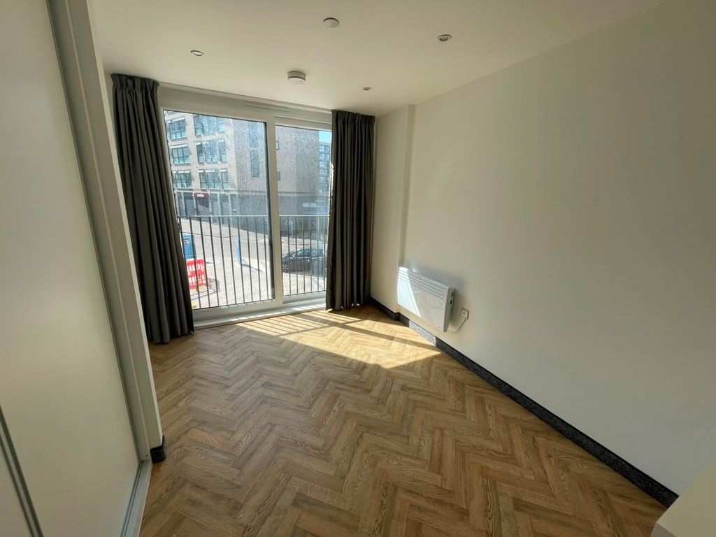 Property photo 1 of 3