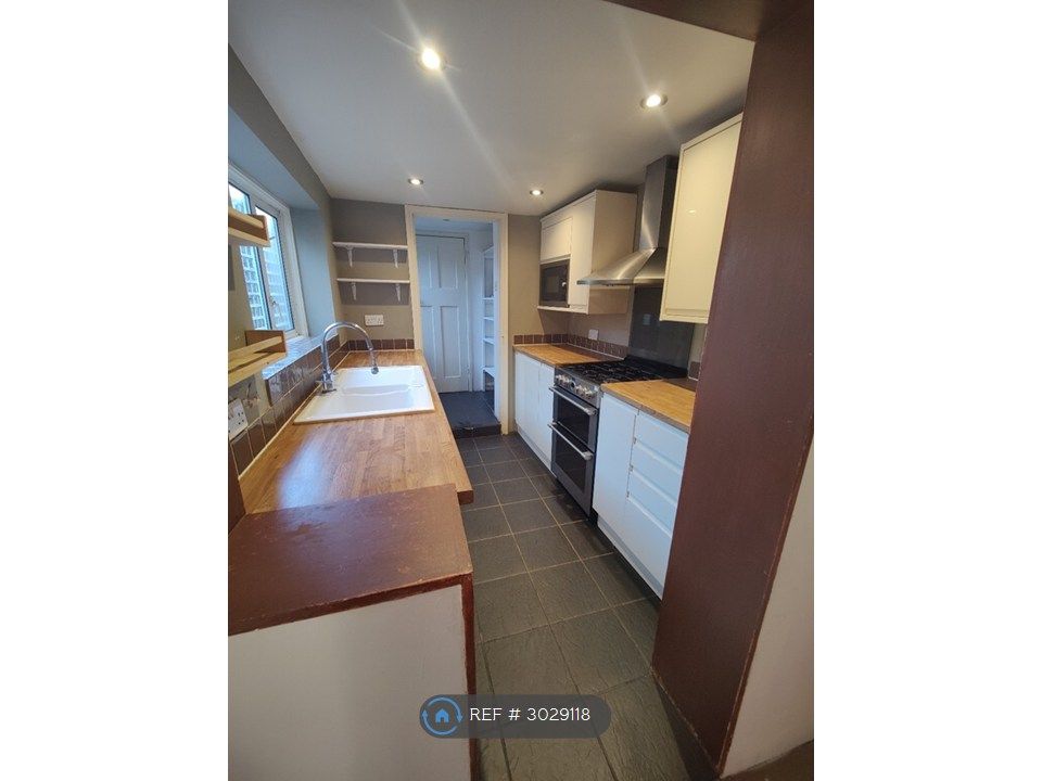 Property photo 1 of 13 Kitchen_Pic1