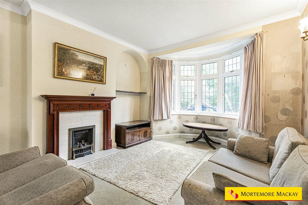 Property photo 3 of 26 13_63600_Watermarked.Jpg