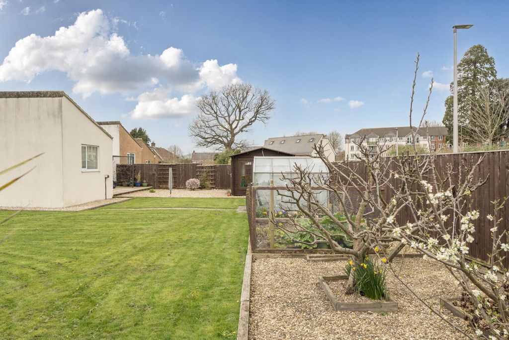 Property photo 2 of 26 Rear Garden