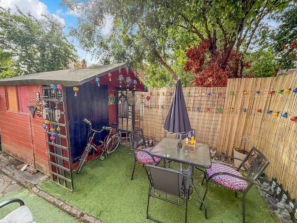 Property photo 3 of 11